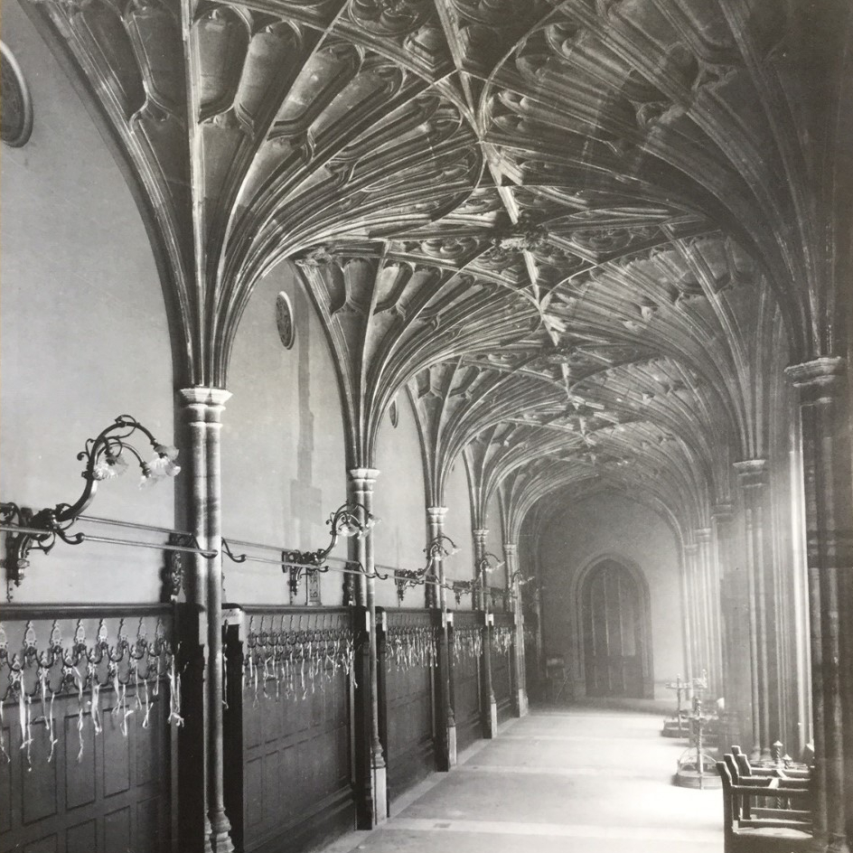 Parliaments, Politics and People seminar – The ‘Gothic slum’:  MPs and St Stephen’s Cloisters, 1852-2017